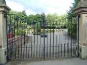 Cheltenham Drive Gates to the Park